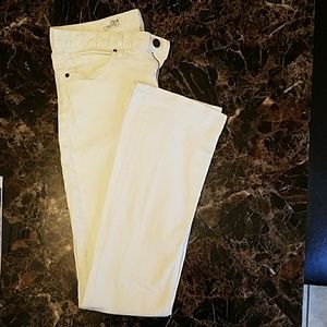 White Gap skinny boot jeans